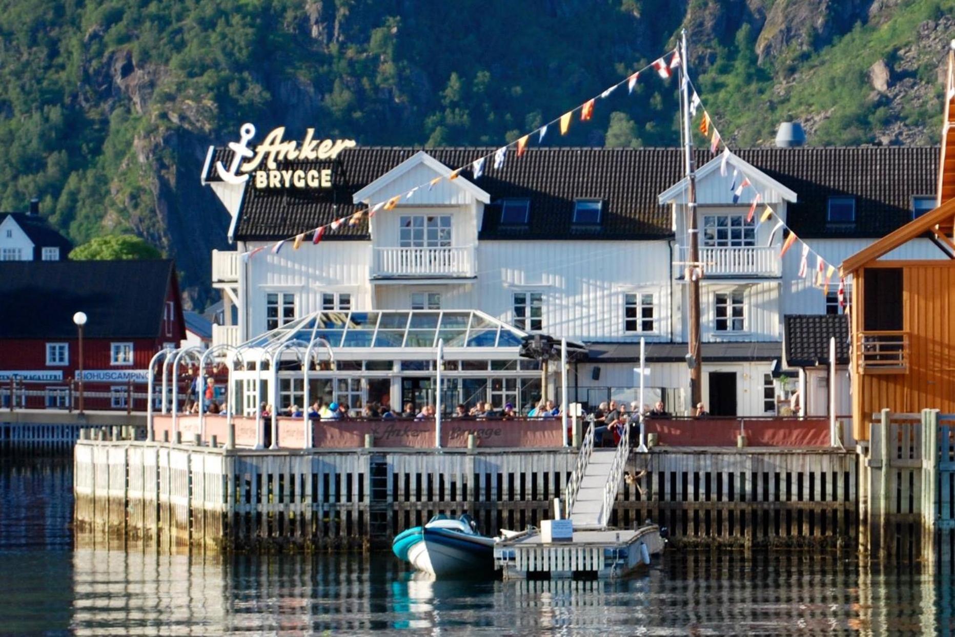 Anker Brygge Otel Svolvær Dış mekan fotoğraf